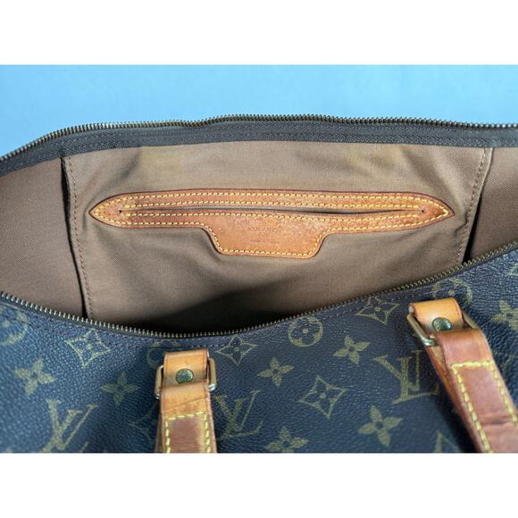 Louis Vuitton Sac Souple 45 Monogram Duffel Bag w/ COA – Authentic – MSRP $2200 - Picture 11 of 16